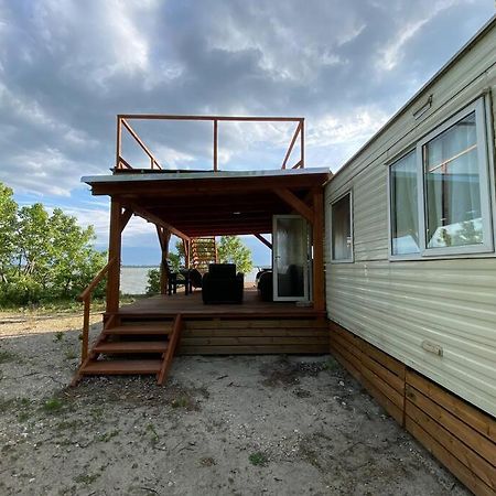 Retro House In Nature Samorin Exterior photo