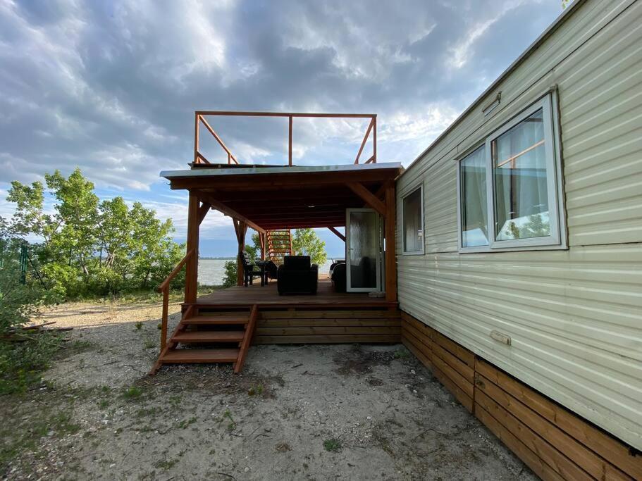Retro House In Nature Samorin Exterior photo