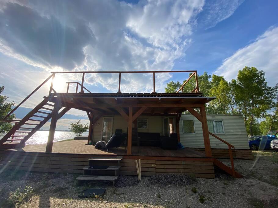 Retro House In Nature Samorin Exterior photo